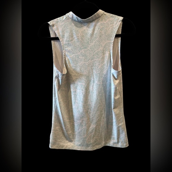 Nike tank top - Picture 2 of 4